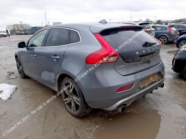YV1MV28L0J2457411 Volvo V40 R-desi