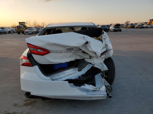 2018 TOYOTA CAMRY L - 4T1B11HK0JU593771