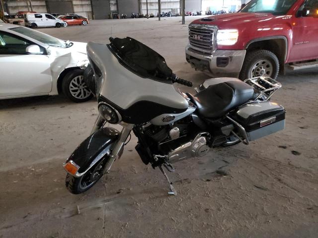 2013 HARLEY-DAVIDSON FLHTCU ULT - 1HD1FCM19DB668539