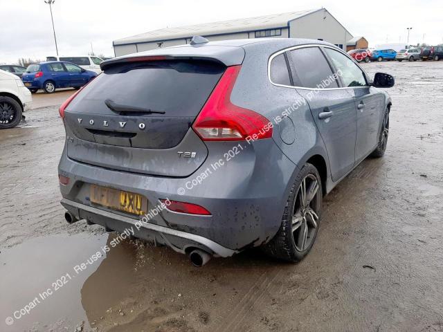 YV1MV28L0J2457411 Volvo V40 R-desi