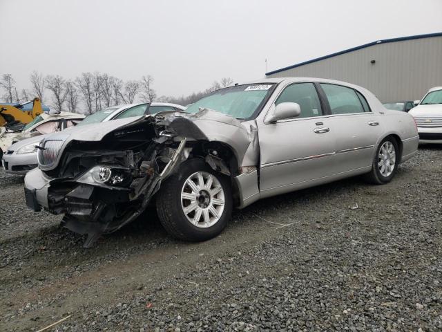 2008 Lincoln Town Car Signature Limited