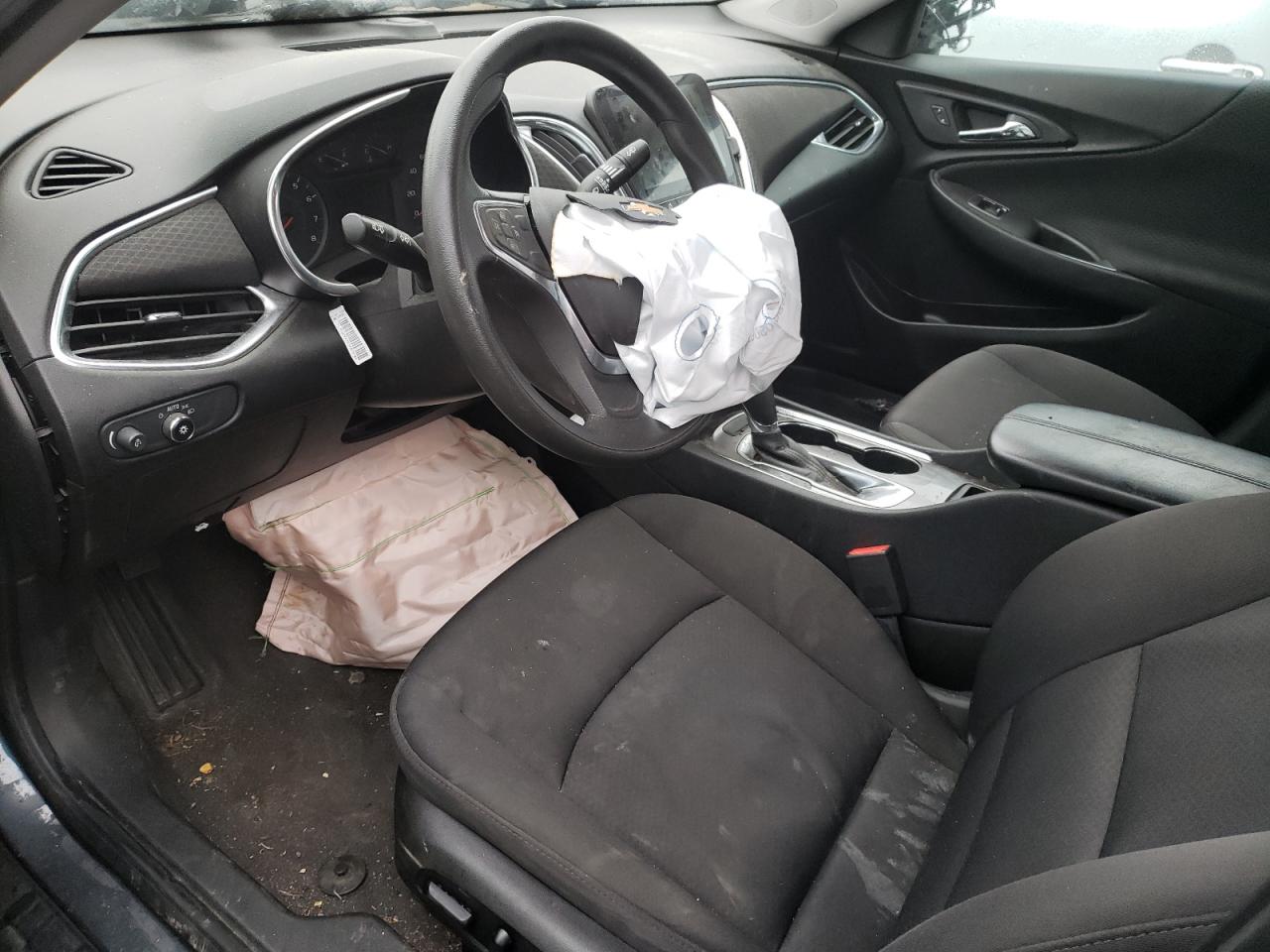 1G1ZD5ST5KF166278 CHEVROLET MALIBU 2019