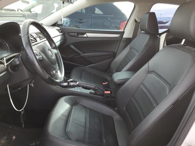 2015 VOLKSWAGEN PASSAT S - 1VWAT7A30FC105655