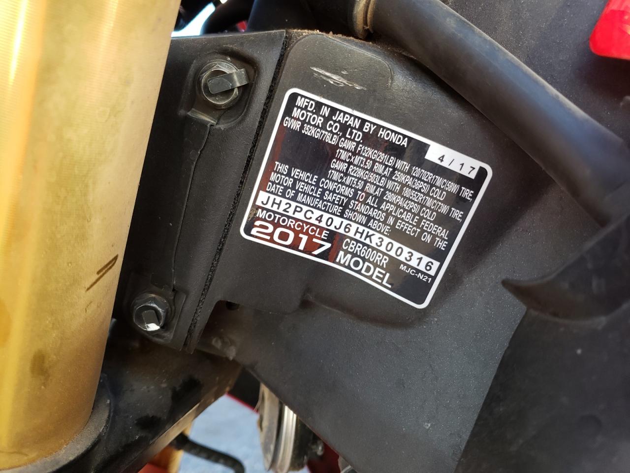 JH2PC40J6HK300316 HONDA CBR CYCLE 2017
