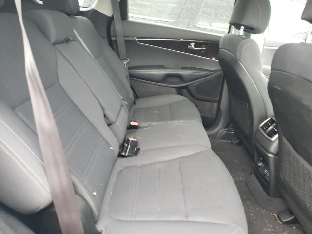5XYPG4A38HG191943 KIA SORENTO LX