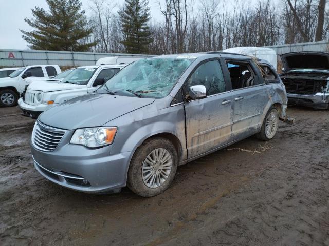 Salvage cars for sale from Copart Davison, MI: 2015 Chrysler Town & Country