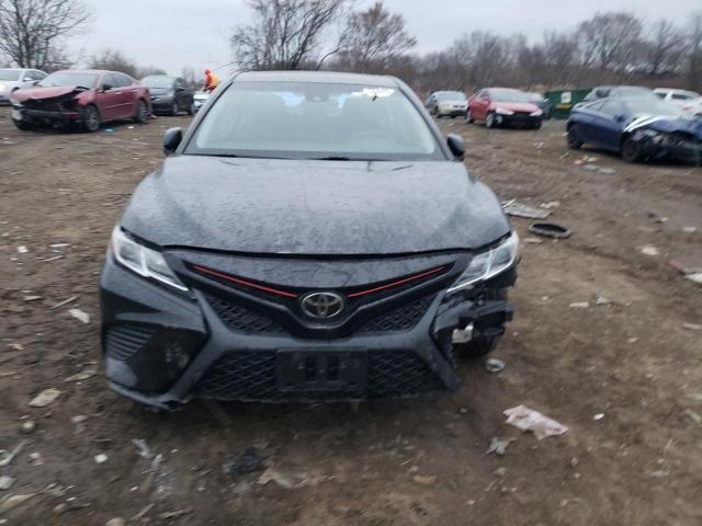 2018 TOYOTA CAMRY L - 4T1B11HK2JU111379