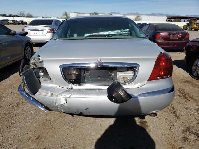 1LNHM97V8YY930475 Lincoln Continental