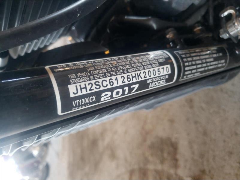 2017 HONDA VT1300 CX JH2SC6126HK200570