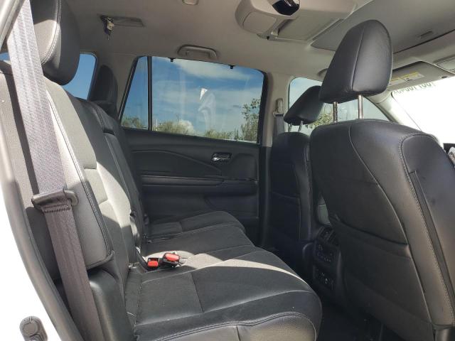 2021 HONDA PILOT TOUR - 5FNYF5H92MB010344