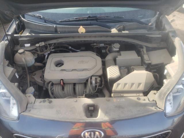 KNDPMCAC6J7485721 KIA Sportage Lx