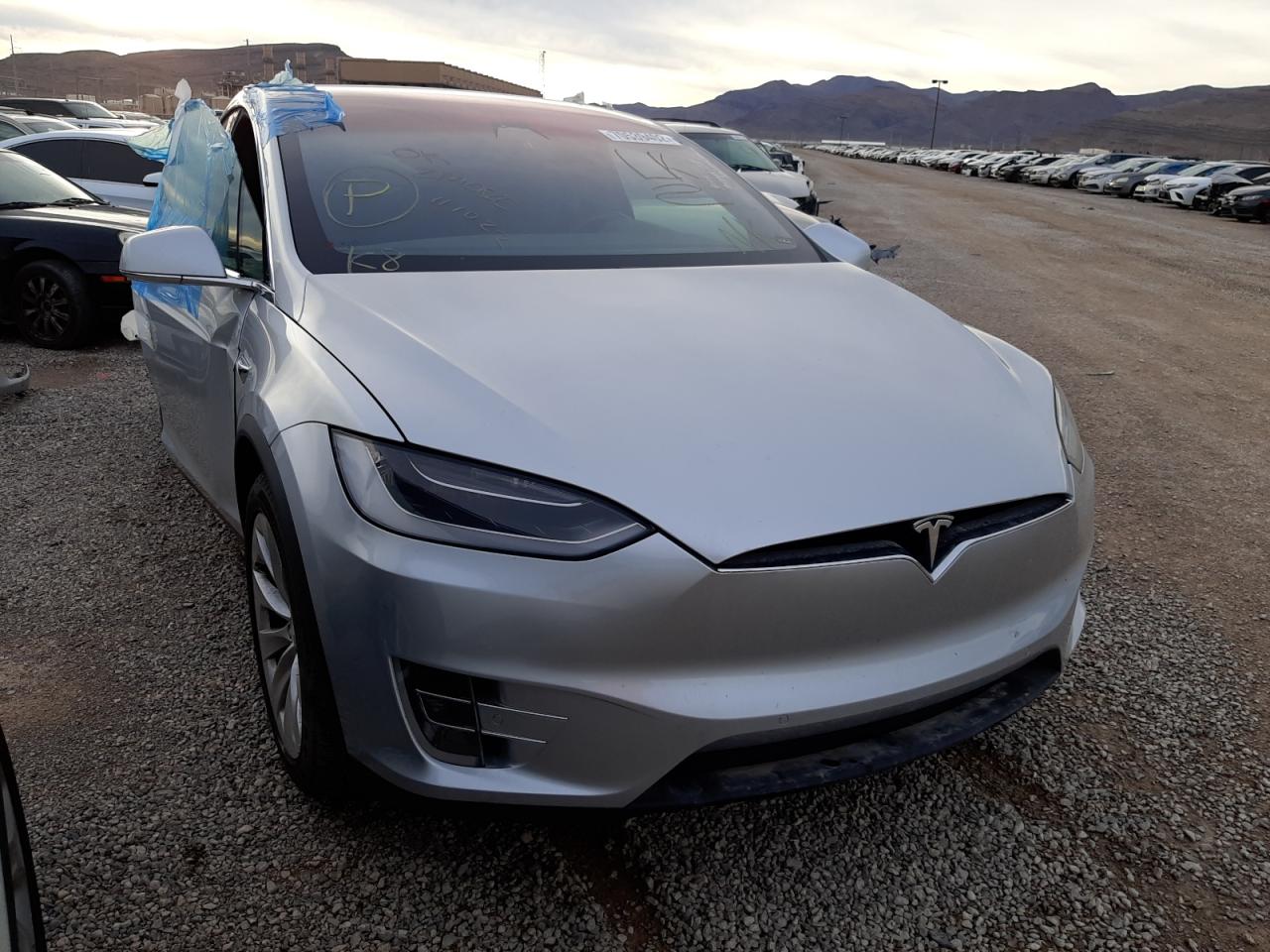 5YJXCDE24JF108938 TESLA MODEL X 2018