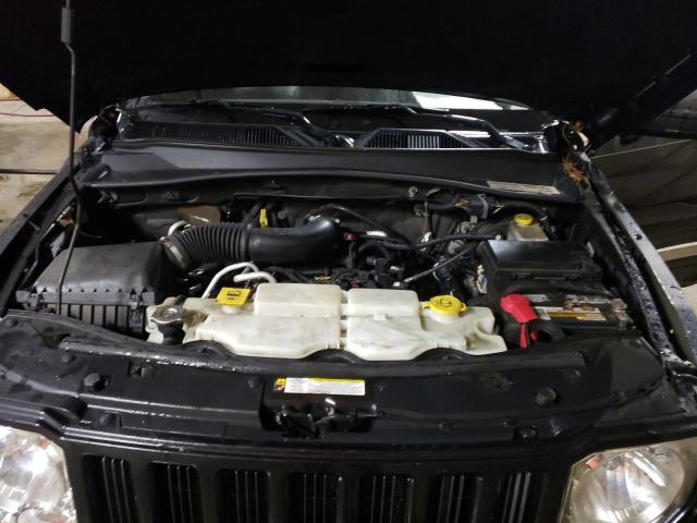 1C4PJMAK1CW212524 Jeep Liberty Sport