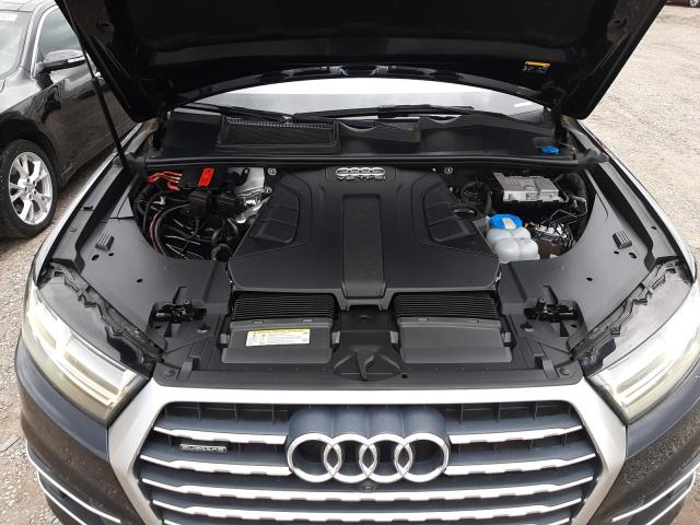 2017 AUDI Q7 PREMIUM - WA1LAAF72HD033844