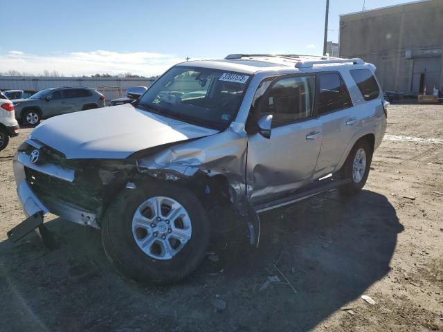 2018 TOYOTA 4RUNNER SR - JTEBU5JR2J5599846