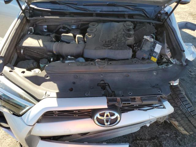 2018 TOYOTA 4RUNNER SR - JTEBU5JR2J5599846