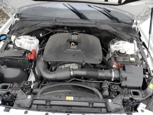 SAJAR4BG7HA976599 Jaguar XE