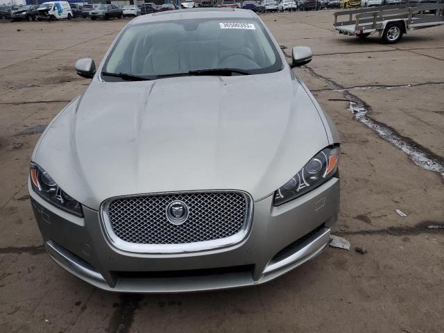 SAJWA0HBXCLS21011 Jaguar XF