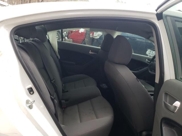 3KPFK4A71JE247334 KIA FORTE LX