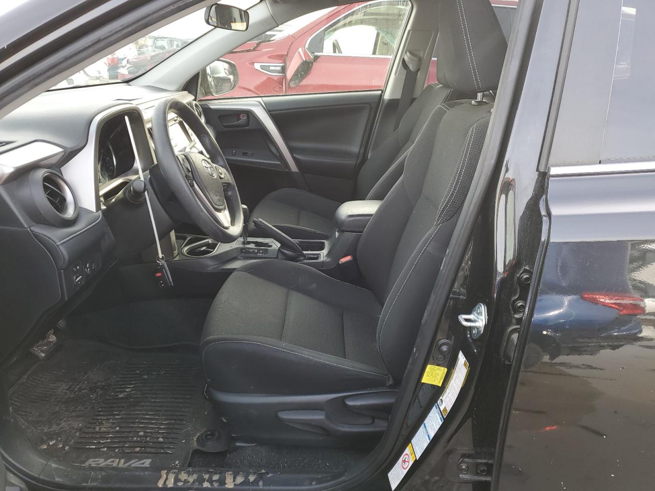 JTMRJREV1JD222067 TOYOTA RAV4 2018