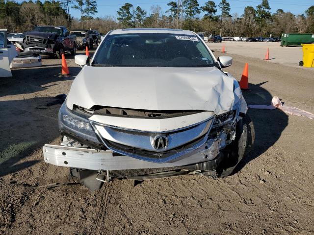 2018 ACURA ILX BASE W - 19UDE2F33JA002032