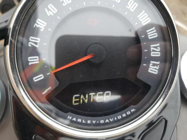 2018 HARLEY-DAVIDSON FLSL 1HD1YDJ16JC027472