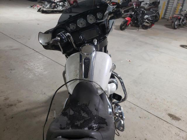 2015 HARLEY-DAVIDSON FLHXS STRE - 1HD1KRM10FB657205
