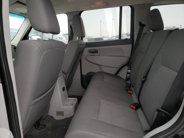 1J8GN28K78W119537 Jeep Liberty Sport