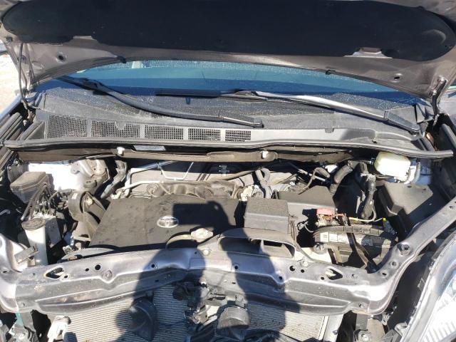 5TDYZ3DCXKS005639 2019 TOYOTA SIENNA, photo no. 12