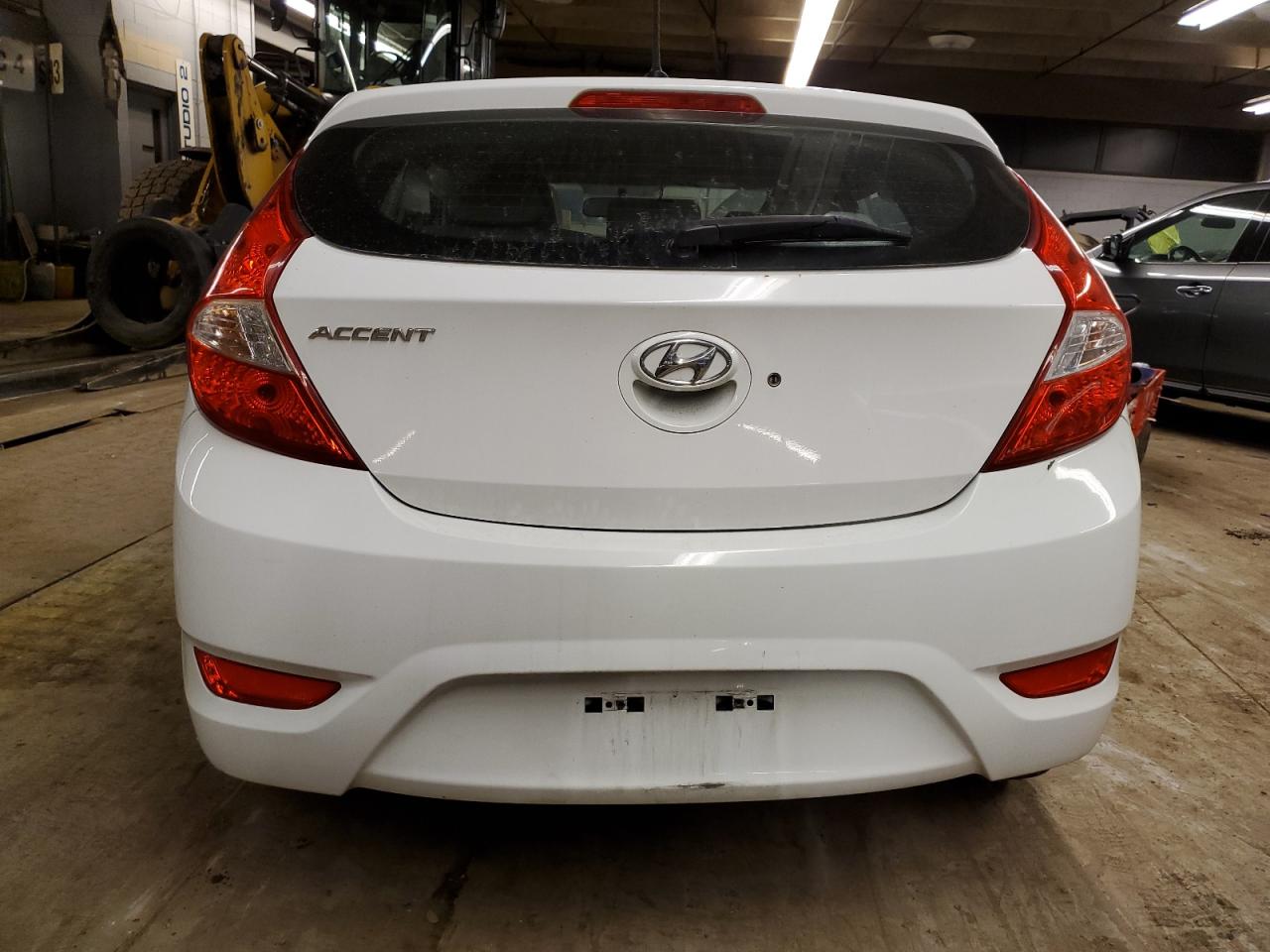 KMHCT5AE3HU307058 2017 Hyundai Accent Se