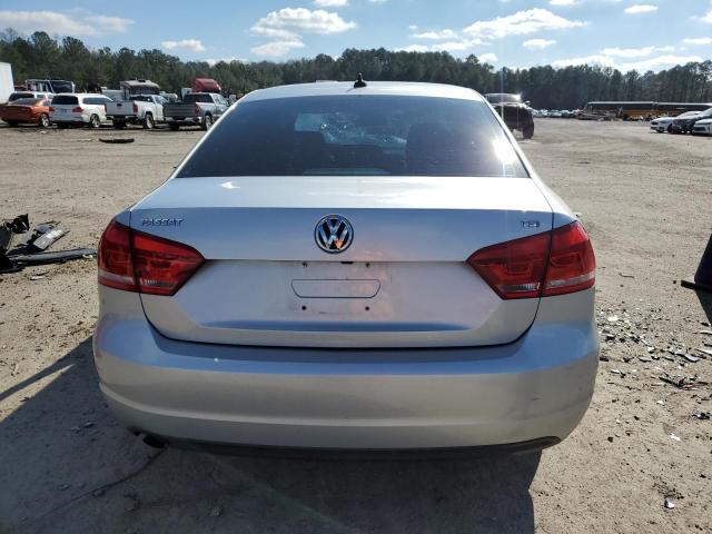 2015 VOLKSWAGEN PASSAT S - 1VWAS7A38FC105003