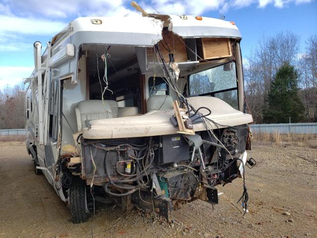 Freightliner Chassis X salvage cars for sale: 2004 Freightliner Chassis X