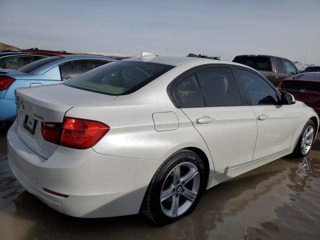 WBA3C3C5XEF983297 BMW 320 I Xdrive