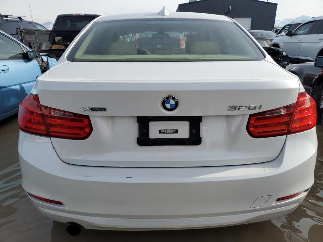 WBA3C3C5XEF983297 BMW 320 I Xdrive