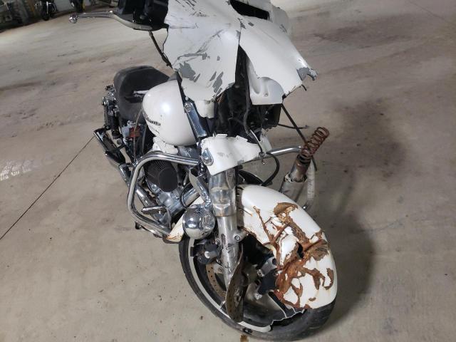 2015 HARLEY-DAVIDSON FLHXS STRE - 1HD1KRM10FB657205