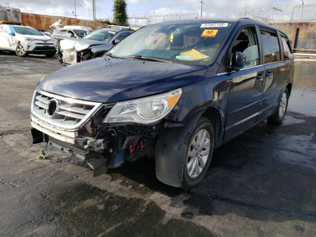 2014 Volkswagen Routan SE