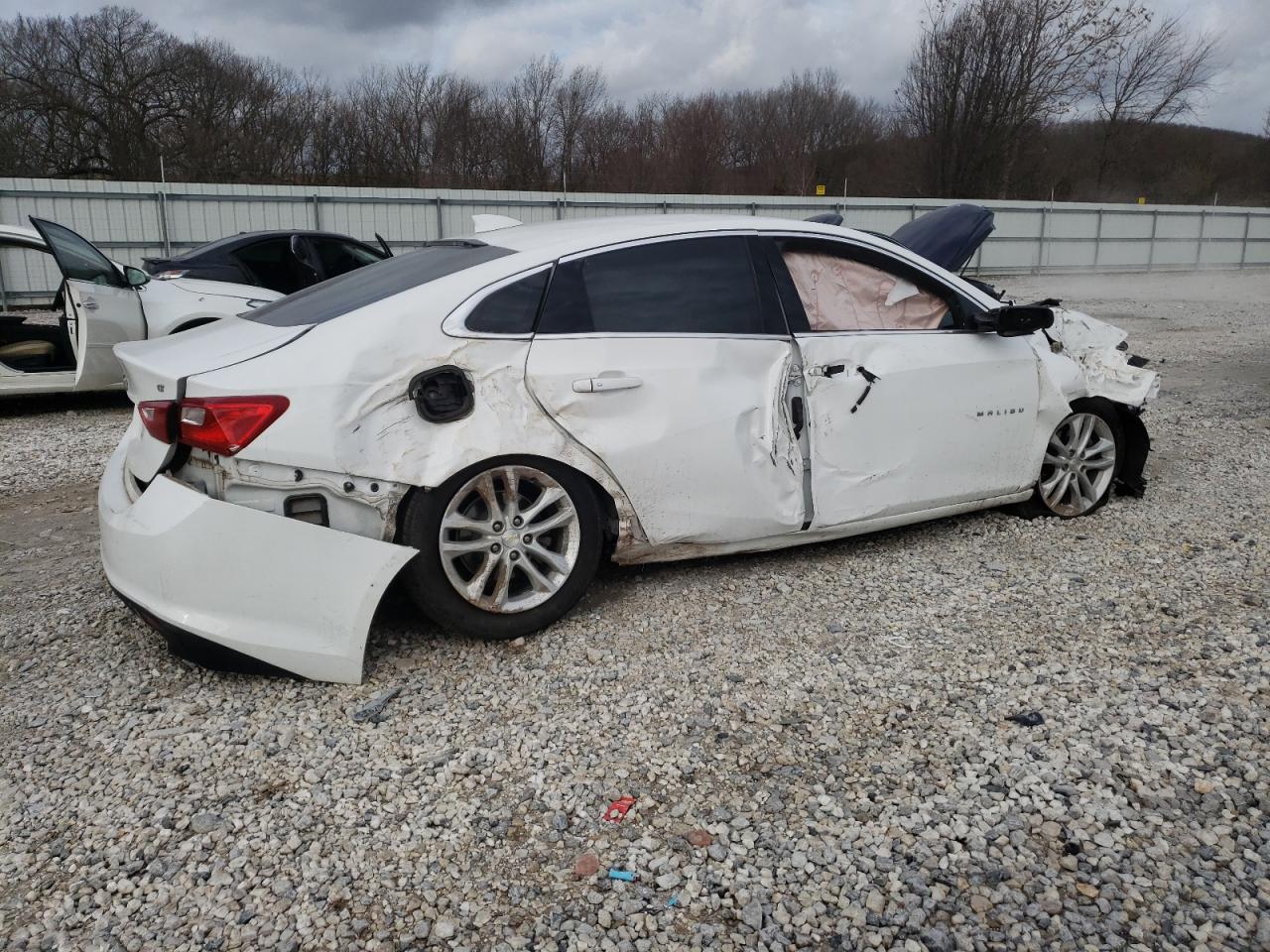 1G1ZD5ST4JF200547 CHEVROLET MALIBU 2018