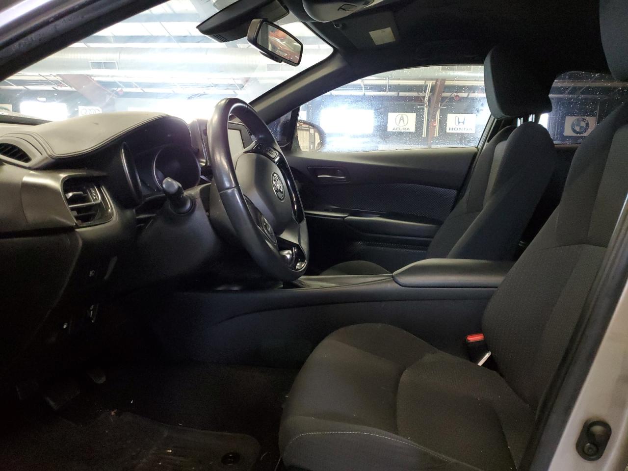 NMTKHMBX2JR060927 TOYOTA C-HR 2018