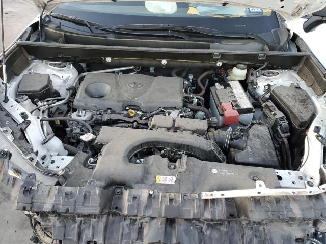 2019 TOYOTA RAV4 LE - JTMH1RFV2KD512717