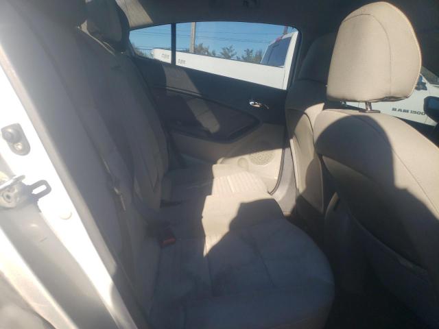 KNAFX4A80E5149307 KIA FORTE EX