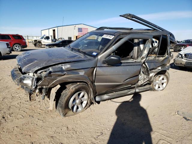 2004 Nissan Pathfinder LE