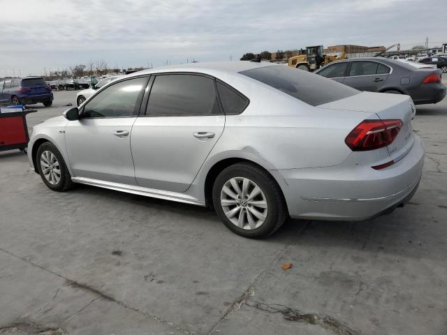 2018 VOLKSWAGEN PASSAT S - 1VWAA7A3XJC027173