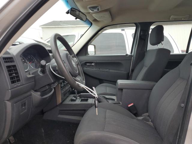 1C4PJMAK2CW209860 Jeep Liberty