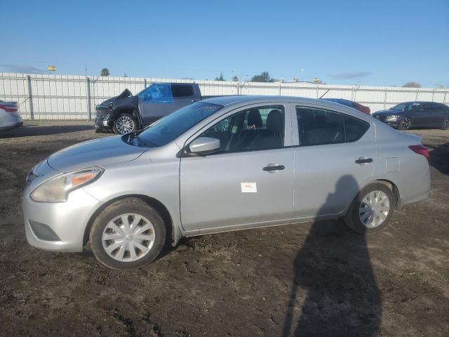 2019 NISSAN VERSA S 3N1CN7AP7KL808017