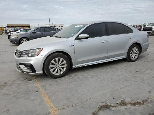 2018 VOLKSWAGEN PASSAT S - 1VWAA7A3XJC027173
