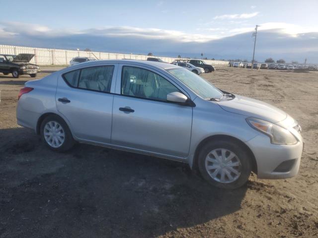 2019 NISSAN VERSA S 3N1CN7AP7KL808017