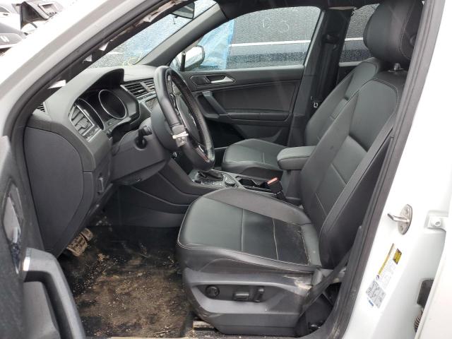 2018 VOLKSWAGEN TIGUAN SE - 3VV2B7AX3JM205481