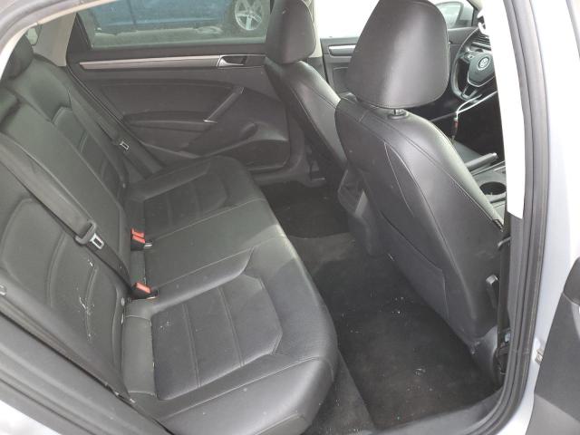 2018 VOLKSWAGEN PASSAT S - 1VWAA7A3XJC027173