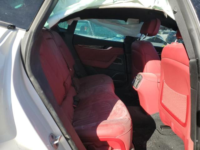 ZN661YUMXNX402317 Maserati LEVANTE MO