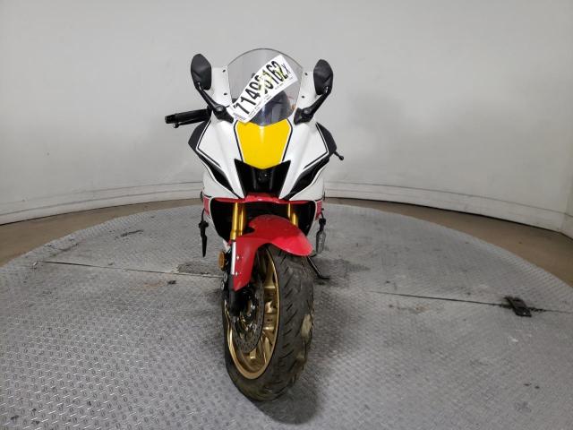 2022 YAMAHA YZFR7 JYARM38E5NA003406